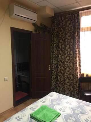 Гостевой дом Inn DO-RE-MI Севастополь Двухместный номер с 1 кроватью и собственной ванной комнатой-23